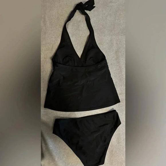NWT Cupshe black halter tankkni size S - Picture 4 of 5